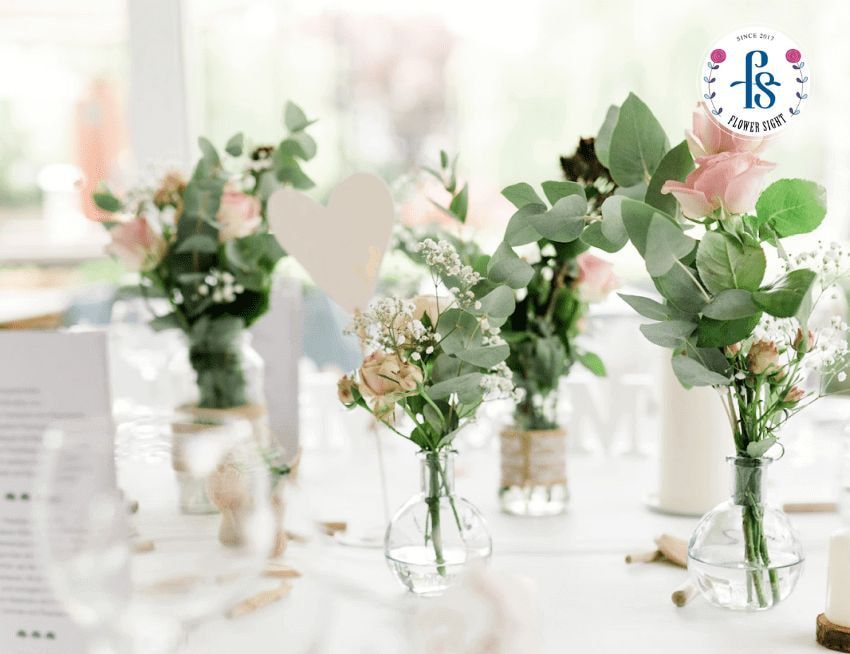Các Cách Cắm Hoa Cưới Để Bàn Ấn Tượng, Độc Đáo Và Sang Trọng Nhất cách cắm hoa cưới