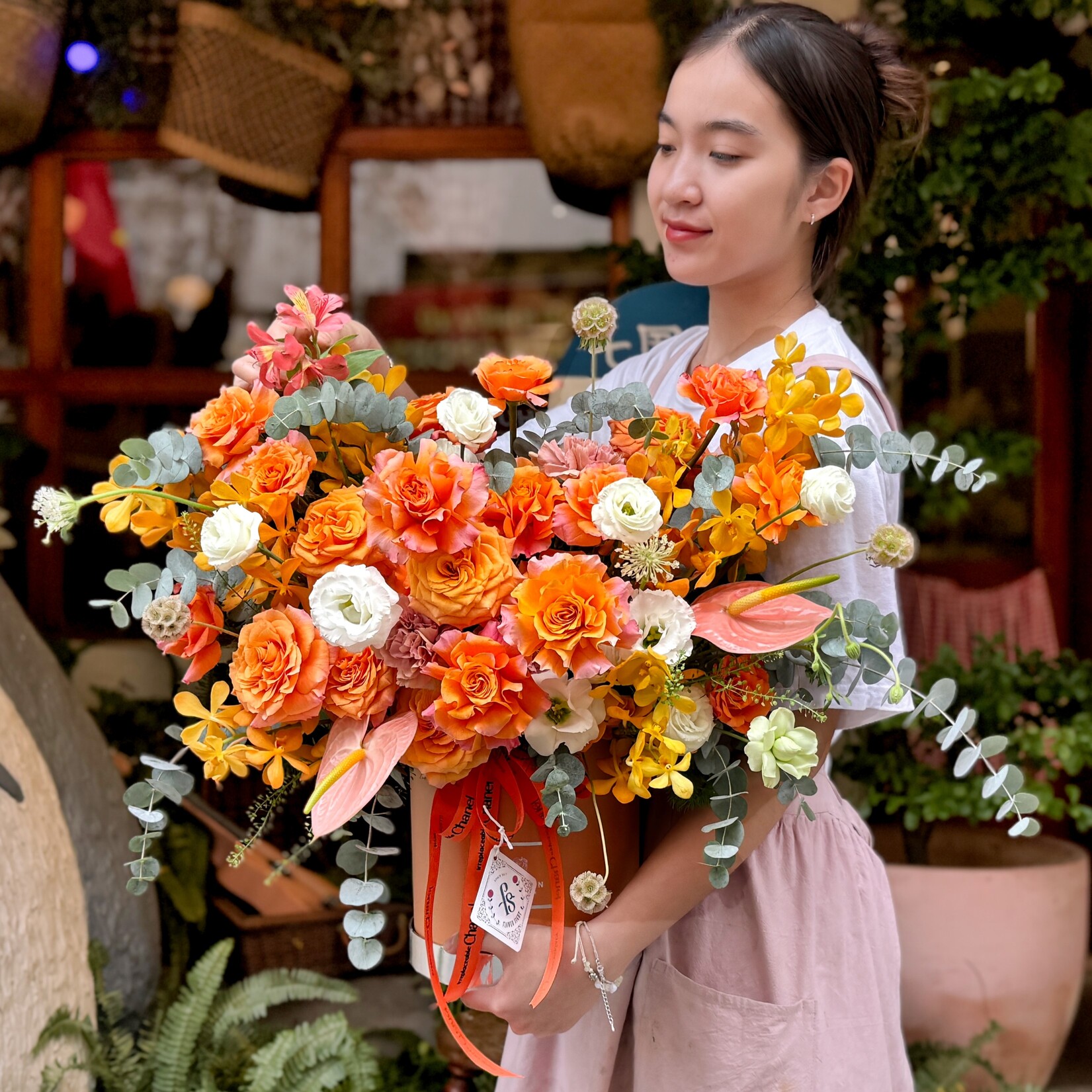 Hạnh Phúc Viên Mãn Giỏ Hoa Tươi Hạnh Phúc Viên Mãn