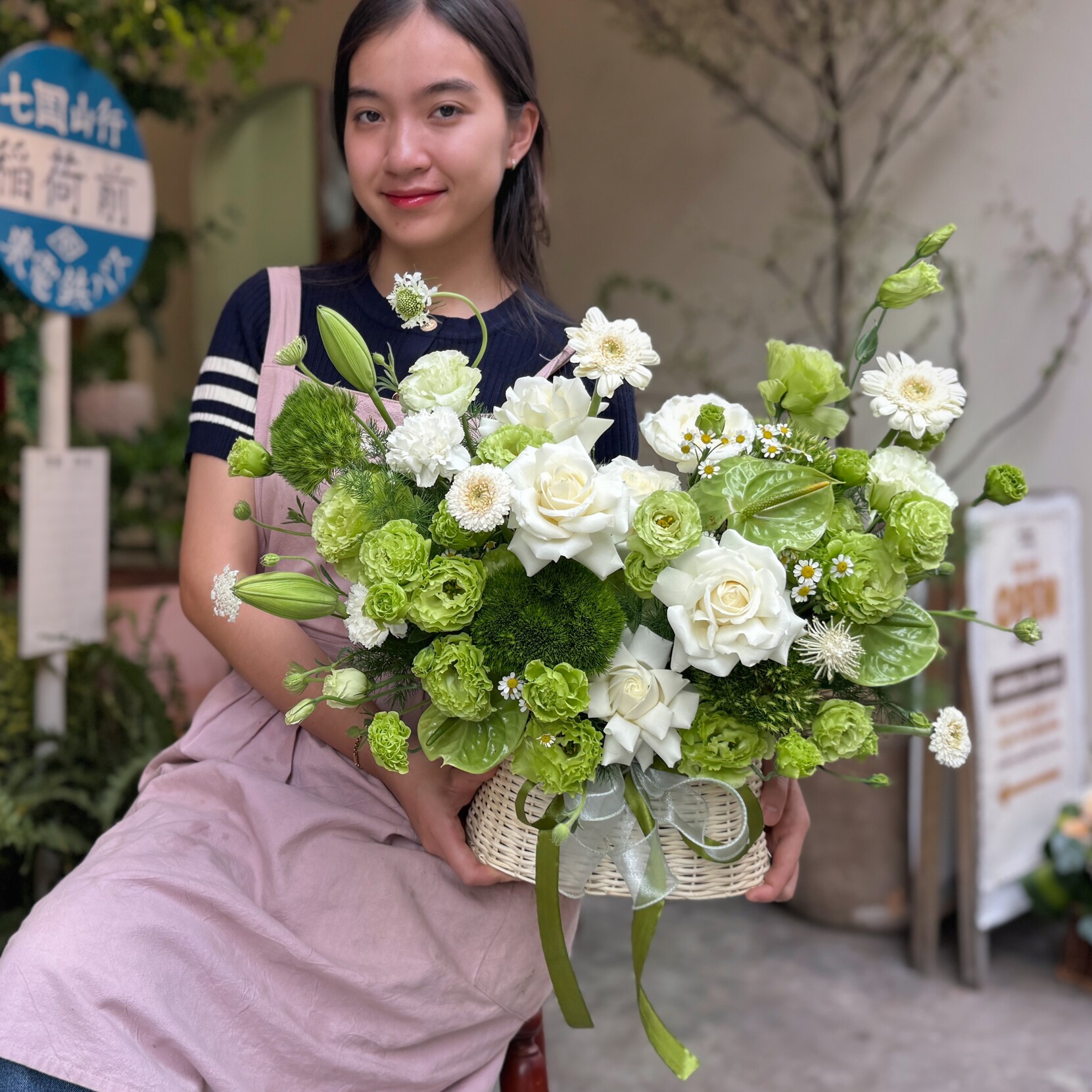 Khởi Đầu Rực Rỡ Giỏ Hoa Tươi Khởi Đầu Rực Rỡ