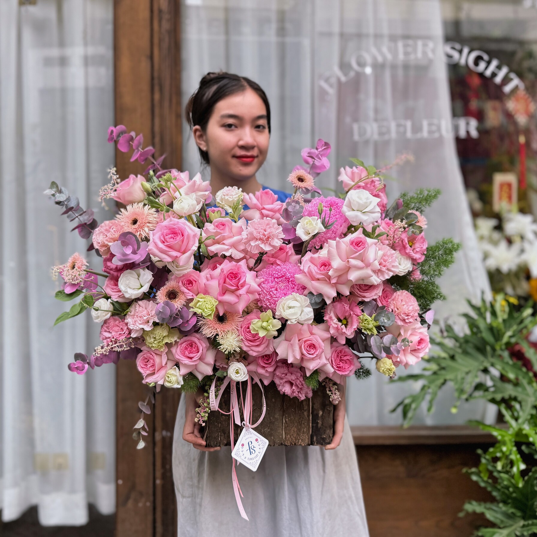 Niềm Vui Sum Vầy Giỏ Hoa Tươi Niềm Vui Sum Vầy