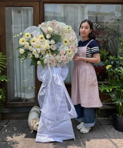 Hoa Đám Tang Tình Người Còn Lại