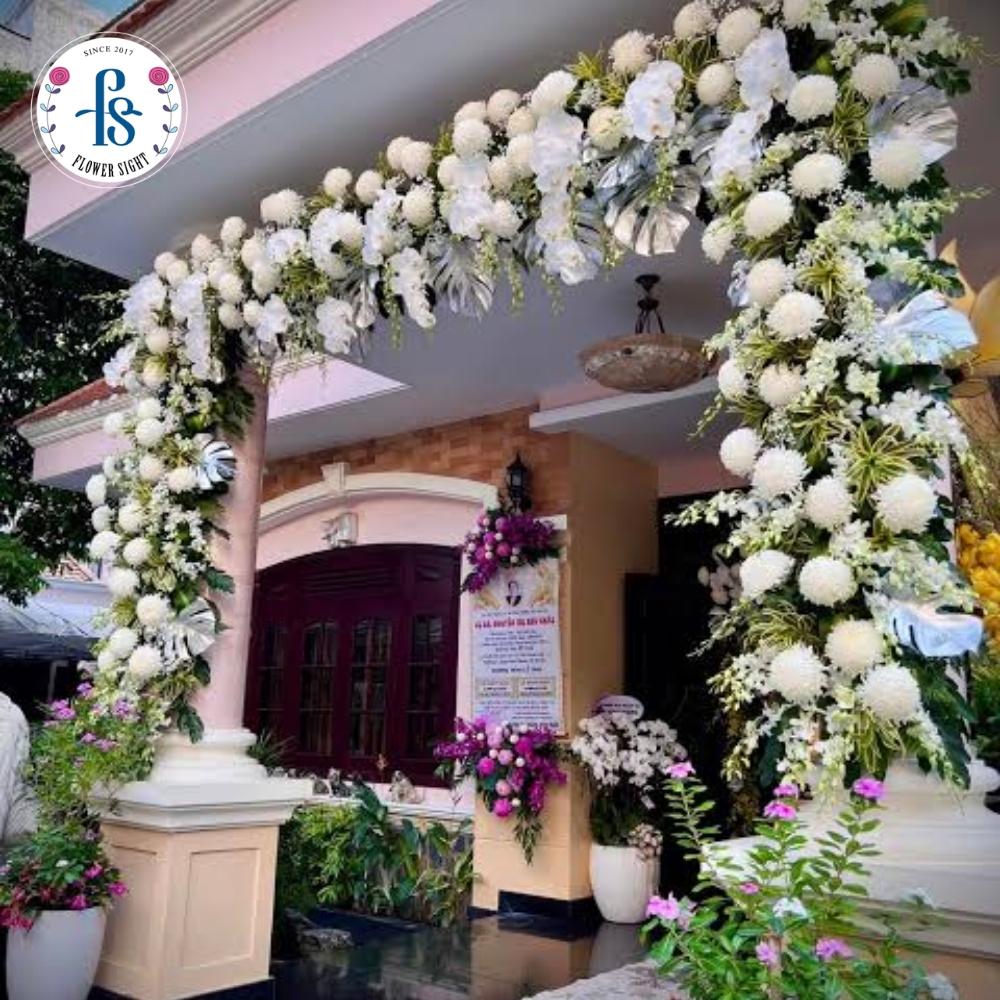 Cách Chọn Hoa Trang Trí Đám Tang đẹp và trang trọng Hoa trang trí đám tang là gì