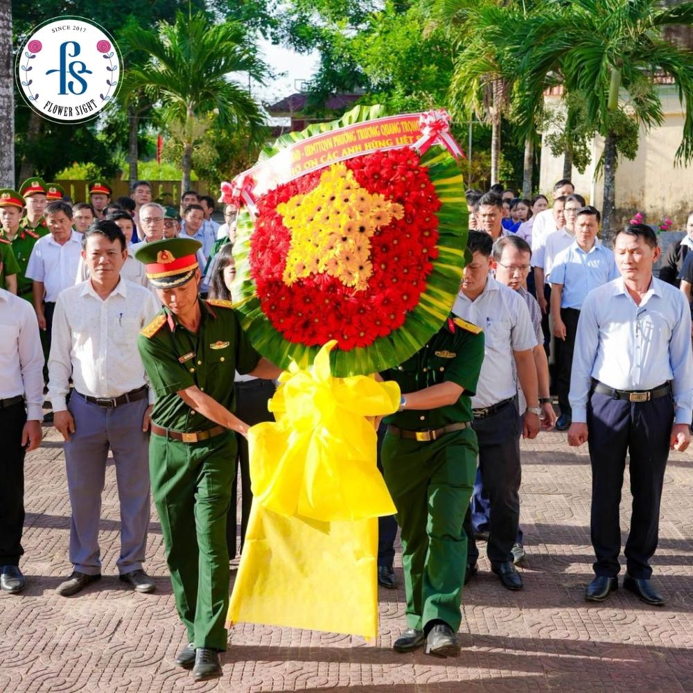 Quy chuẩn ghi nội dung băng rôn trên vòng hoa viếng nghĩa trang
