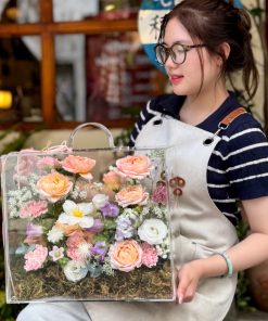 Hộp hoa mica Floral haze
